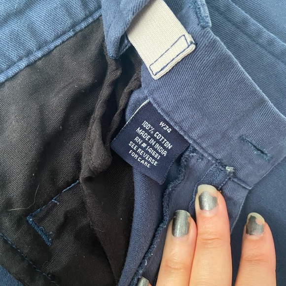 Shorts - Picture 4 of 4